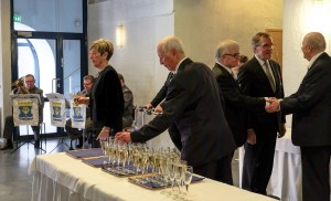 Vieraiden vastaanotto ja onnittelut