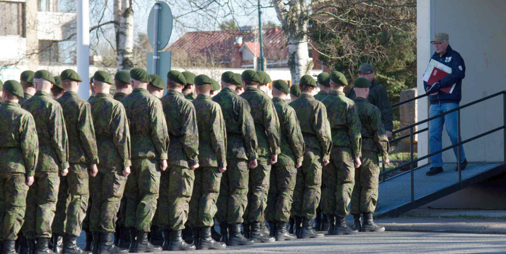 Tehtävän vastaanottoon valmistautuminen.