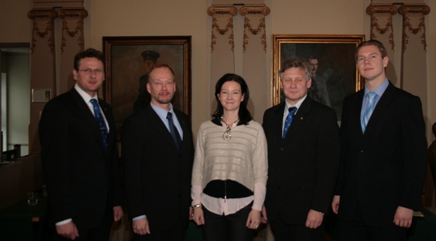 RUL hallituksen ja valtuuston puheenjohtajat 2012